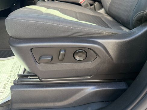 Used 2024 Chevrolet Silverado 1500 Custom RWD image 14
