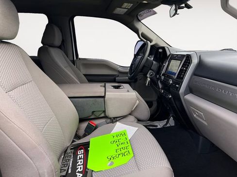 Used 2022 Ford F250 XLT w/ XLT Premium Package image 15