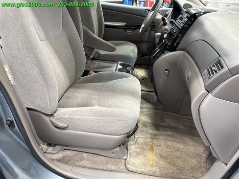 Used 2005 Toyota Sienna CE image 5