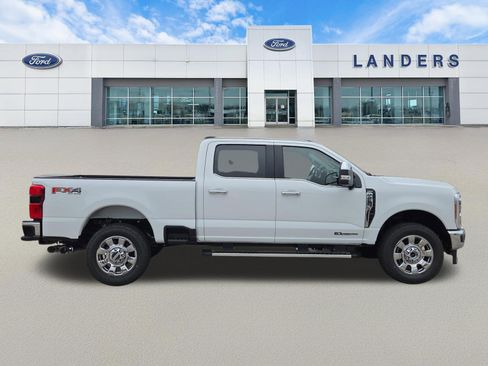 New 2026 Ford F250 Lariat AWD/4WD image 2