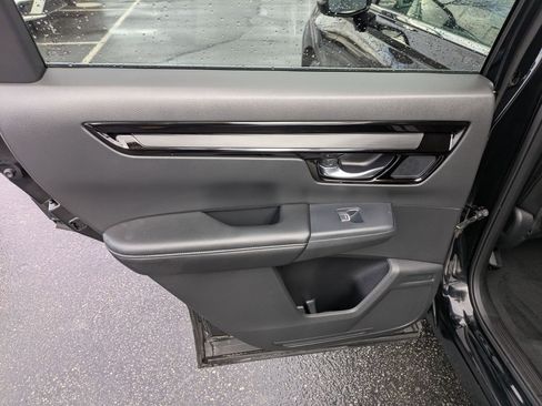 Used 2025 Honda CR-V EX-L image 31