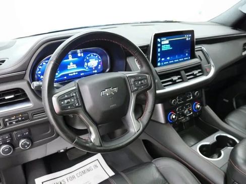 Used 2023 Chevrolet Suburban RST w/ Luxury Package AWD/4WD image 12