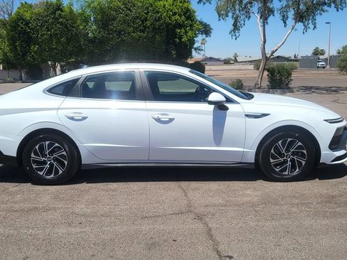Used 2026 Hyundai Sonata Blue FWD image 10
