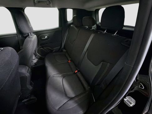 Used 2021 Jeep Renegade Sport FWD image 27