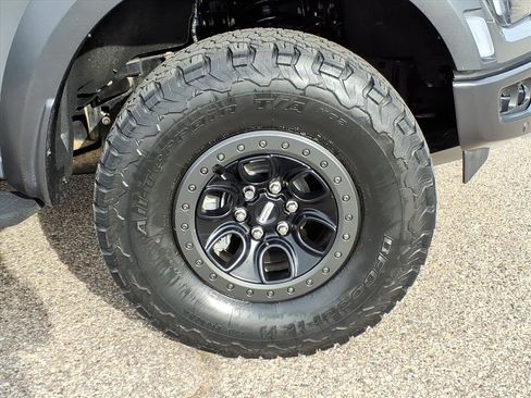 Certified 2021 Ford F150 Raptor w/ Equipment Group 801A High image 10