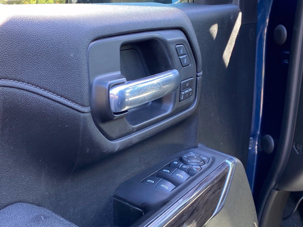 Used 2021 Chevrolet Silverado 3500 LTZ w/ Gooseneck/5TH Wheel Package RWD image 11