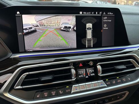 Used 2021 BMW X5 xDrive40i w/ Premium Package image 30