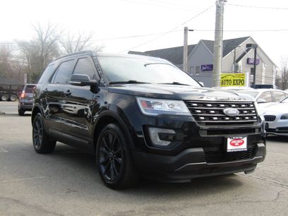 Used 2017 Ford Explorer XLT w/ Equipment Group 202A