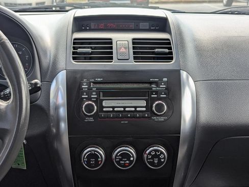 Used 2008 Suzuki SX4 AWD Hatchback image 15