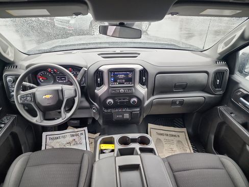 Used 2023 Chevrolet Silverado 1500 Custom image 24