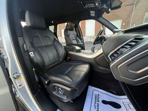 Used 2016 Land Rover Range Rover Sport Supercharged image 17