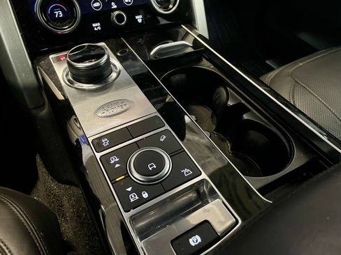 Used 2020 Land Rover Range Rover Long Wheelbase HSE image 20