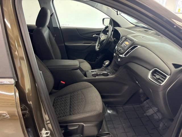 Used 2024 Chevrolet Equinox LT AWD/4WD image 22