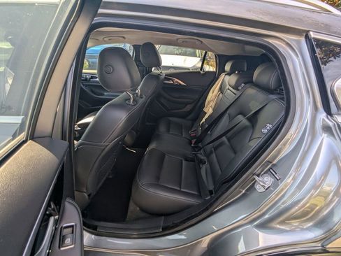 Used 2018 INFINITI QX30 image 29