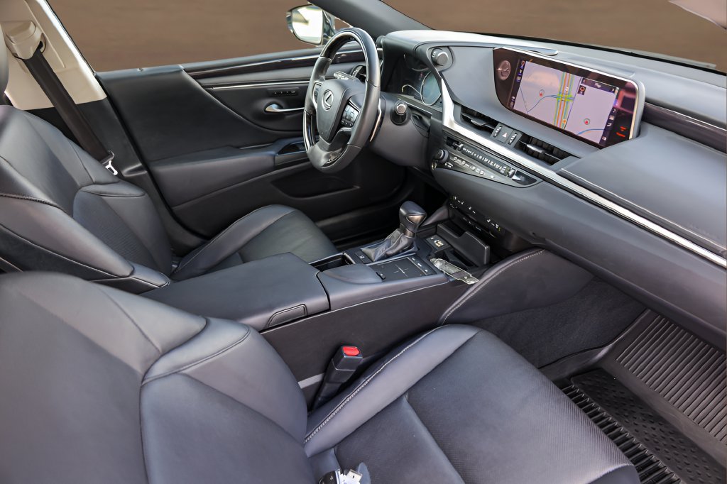 Used 2019 Lexus ES 350 w/ Premium Package FWD image 29