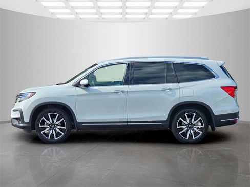 Used 2022 Honda Pilot Touring image 3