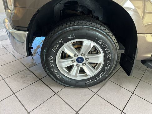 Used 2016 Ford F150 XLT w/ Trailer Tow Package AWD/4WD image 17