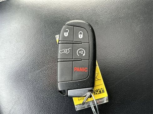 Used 2017 Jeep Grand Cherokee Limited w/ Trailer Tow Group IV image 36