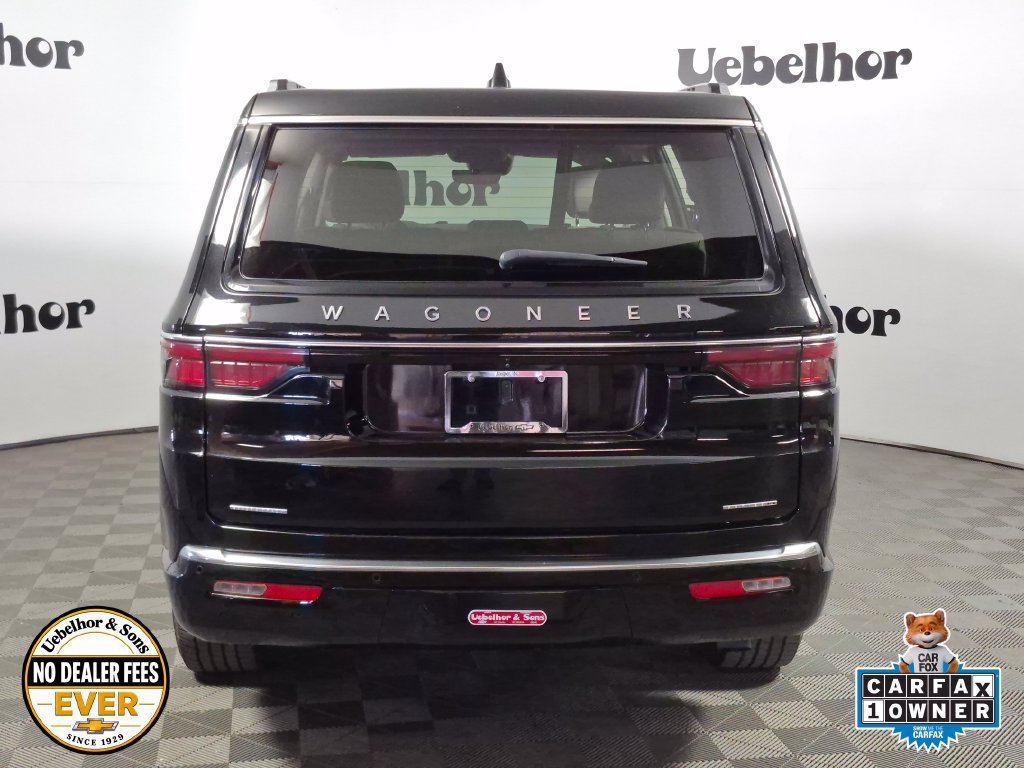 Used 2023 Jeep Wagoneer Series III w/ Preferred Equipment Group AWD/4WD image 6
