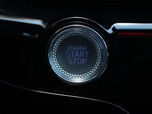 Used 2025 Genesis G80 3.5T Sport AWD/4WD image 39