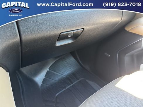 Used 2021 Chevrolet Tahoe Premier w/ Premium Package AWD/4WD image 28