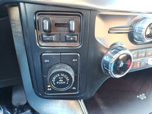 Used 2025 Ford F150 King Ranch w/ FX4 Off-Road Package image 21