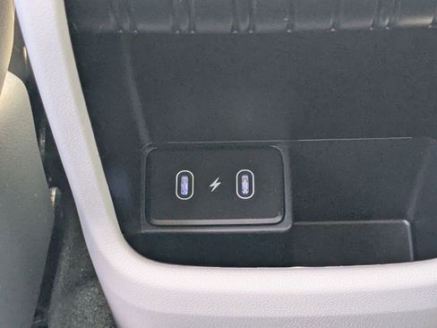 Used 2026 Hyundai Kona SE FWD image 15