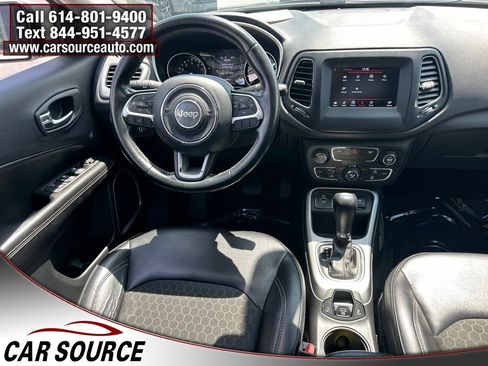 Used 2020 Jeep Compass Latitude FWD image 15