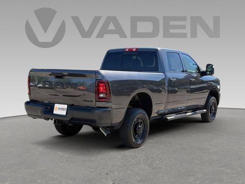 New 2026 RAM 2500 Tradesman AWD/4WD image 19