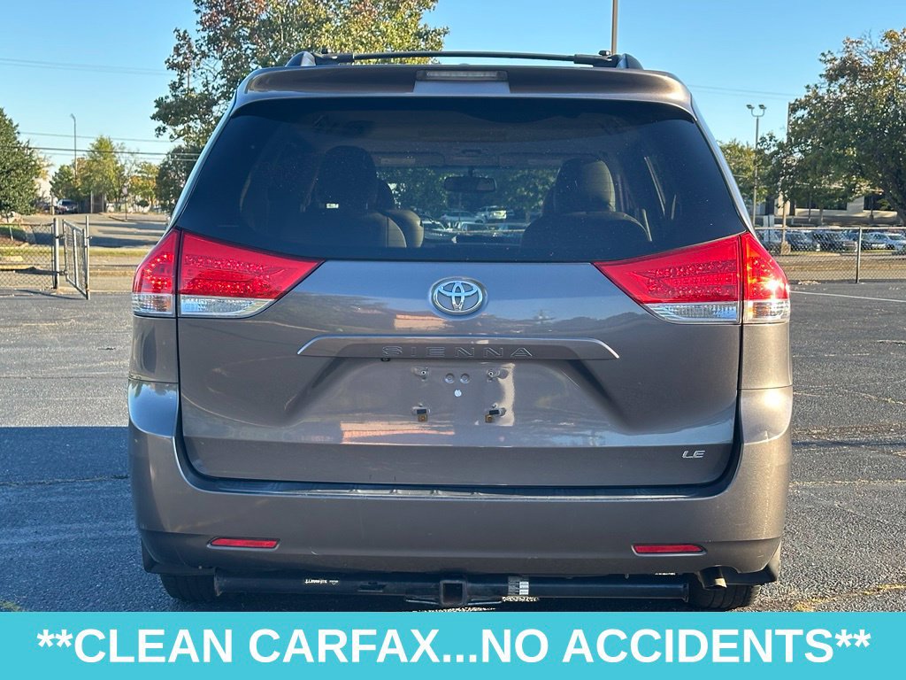 Used 2012 Toyota Sienna LE FWD image 8