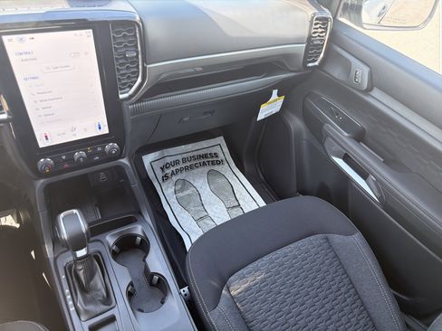 New 2025 Ford Ranger XLT w/ Technology Package AWD/4WD image 22