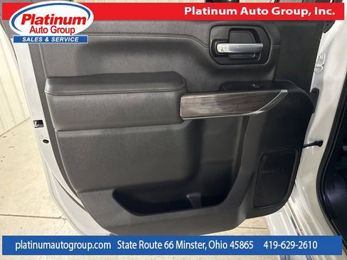 Used 2021 Chevrolet Silverado 2500 LTZ w/ LTZ Convenience Package image 30