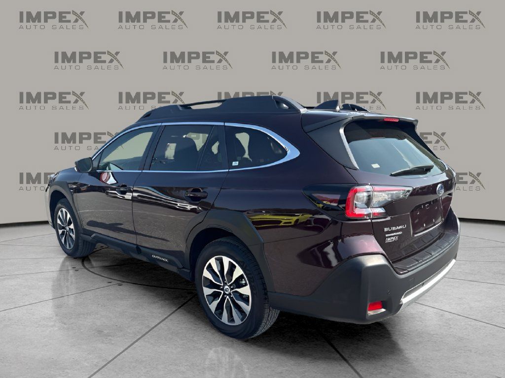 Used 2024 Subaru Outback Limited AWD/4WD image 3