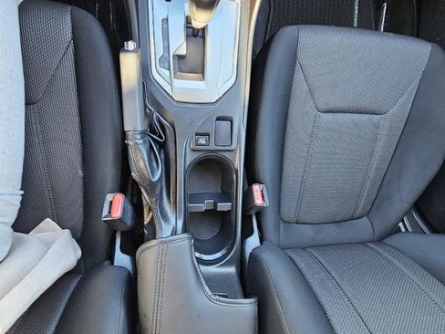 Used 2021 Subaru Crosstrek 2.0i image 25