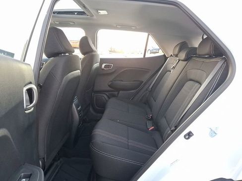 New 2026 Hyundai Venue SEL FWD image 10