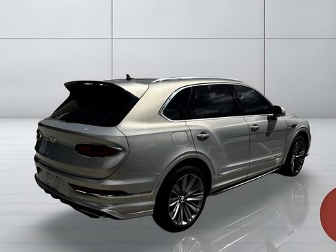 Used 2022 Bentley Bentayga Speed AWD/4WD image 11