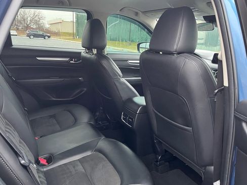 Used 2018 MAZDA CX-5 Touring image 13