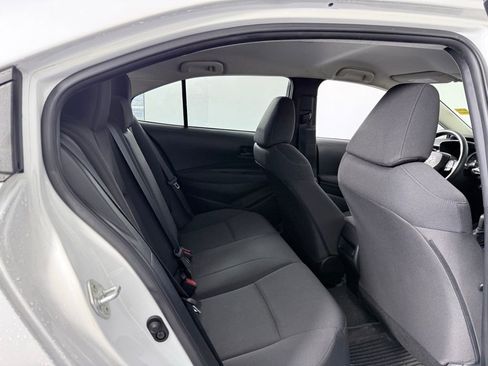 Used 2022 Toyota Corolla LE image 23