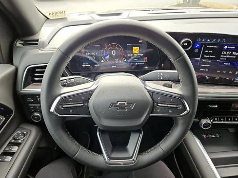 New 2026 Chevrolet Suburban Z71 w/ Comfort Package image 18