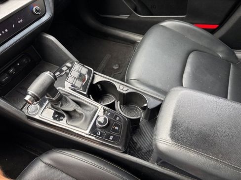 Used 2023 Kia Sportage EX image 30