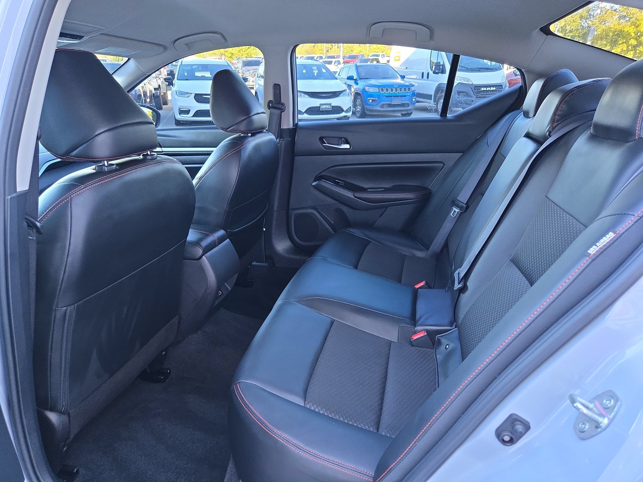 Used 2025 Nissan Altima 2.5 SR AWD/4WD image 35