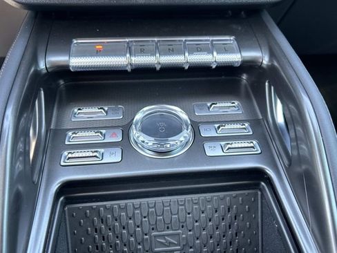 New 2026 Lincoln Nautilus Premier w/ Equipment Group 102A AWD/4WD image 18