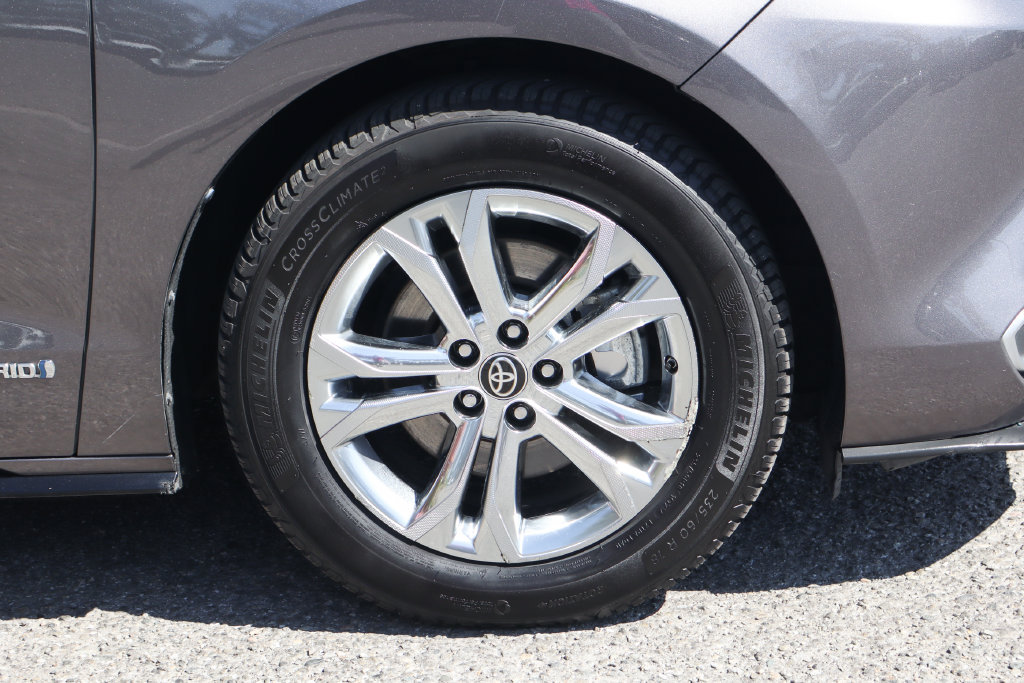 Used 2021 Toyota Sienna Platinum AWD/4WD image 51