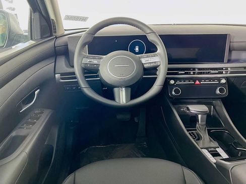 New 2026 Hyundai Tucson SEL image 17