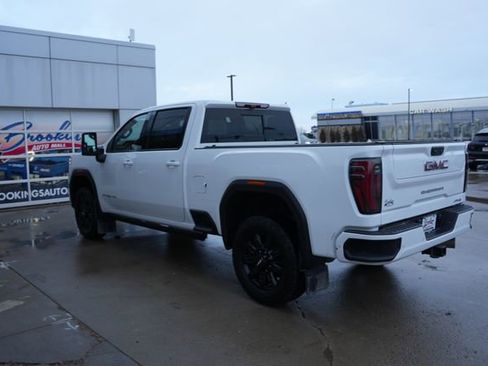 Used 2024 GMC Sierra 3500 AT4 w/ AT4 Premium Plus Package image 38