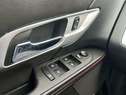 Used 2015 GMC Terrain SLT w/ Chrome Edition image 15