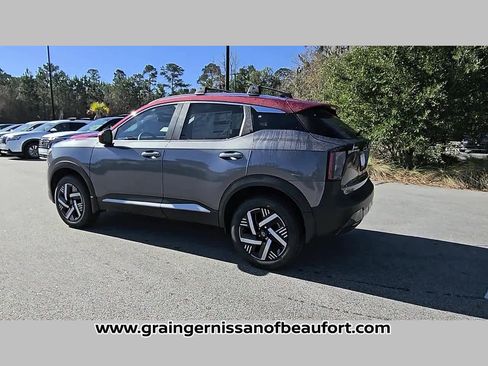 New 2026 Nissan Kicks SV image 29