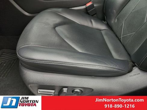 Used 2022 Toyota Highlander Platinum image 27