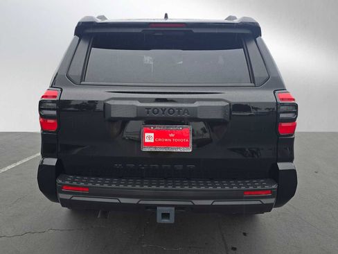 Certified 2025 Toyota 4Runner SR5 image 4