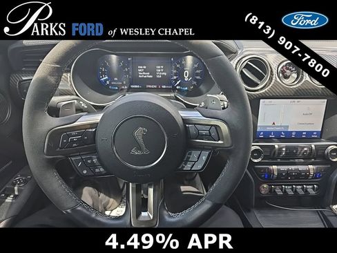 Used 2022 Ford Mustang Shelby GT500 w/ Technology Package RWD image 6